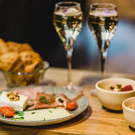 Jeanne 3* 尼乌波特