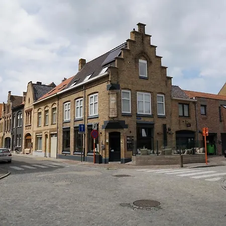 Jeanne 住宿加早餐酒店 3*